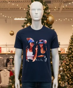 Kylie And Kendall Hat New York Knicks Photo   Black T Shirt