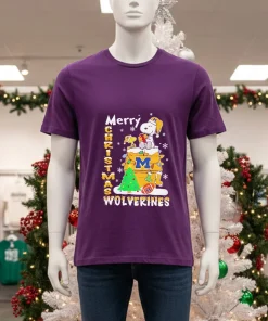 Snoopy and Woodstock Merry Christmas Michigan Wolverines American style t-shirt