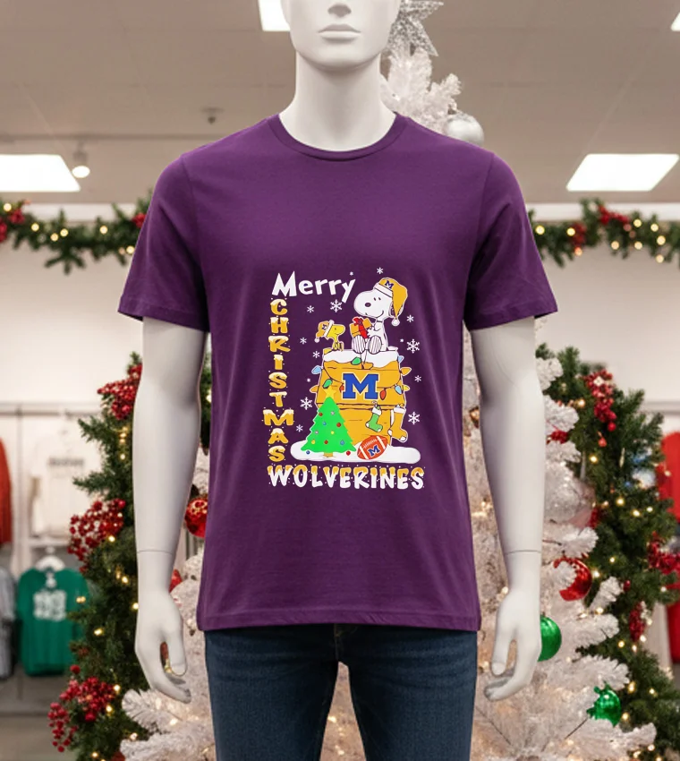 Snoopy And Woodstock Merry Christmas Michigan Wolverines - purple-t-shirt Snoopy And Woodstock Merry Christmas Michigan Wolverines Purple T Shirt