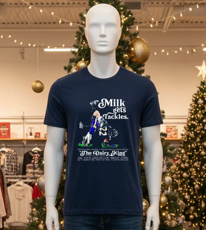 Philadelphia Eagles Milk Gets Tackles The Dairy King T   Black T Shirt
